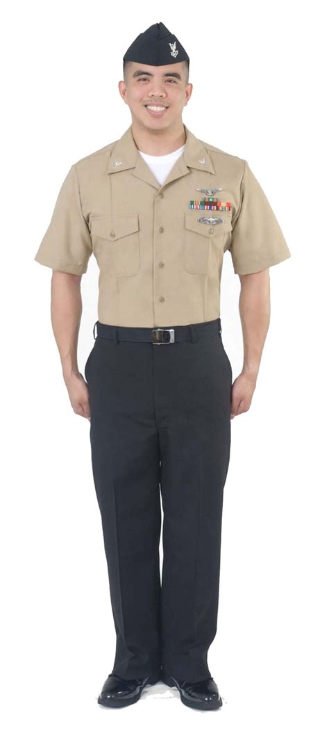 us navy enlisted uniforms today.